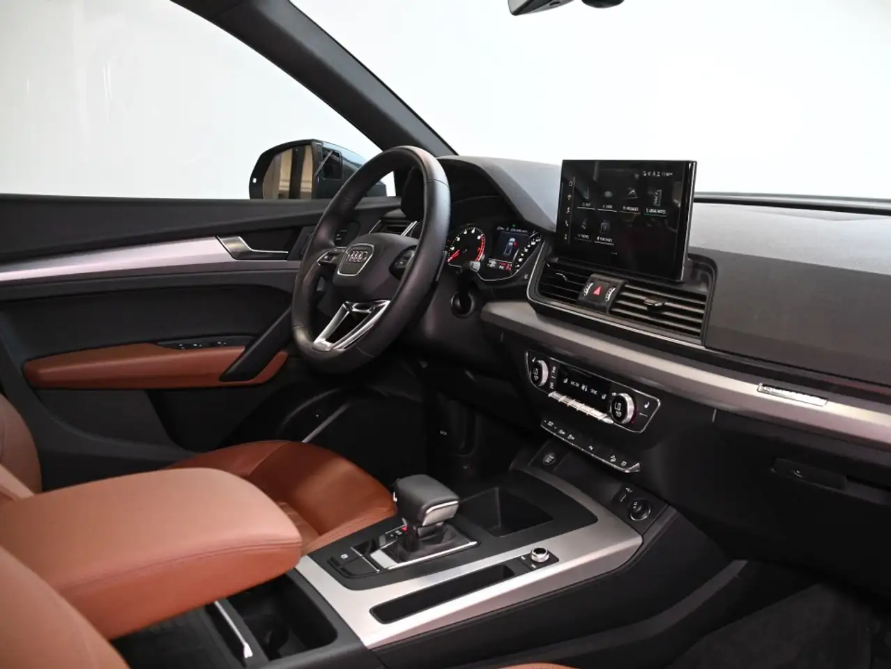 Audi Q5 снимка Audi Q5