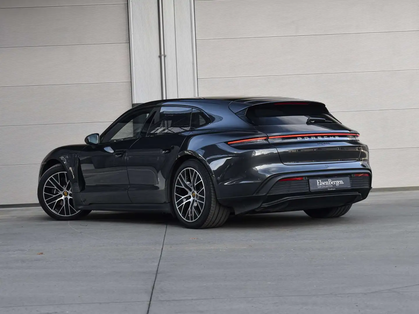 Porsche Taycan Sport Turismo / Perf. Bat. Plus / Porsche Approved Gris - 2