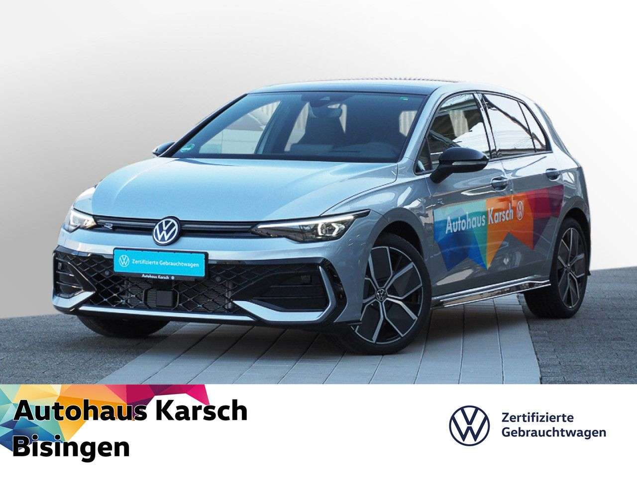 Volkswagen Golf — Volkswagen Golf VIII 1.5 eTSI DSG R-Line AHK, NAVI, BLACK LED