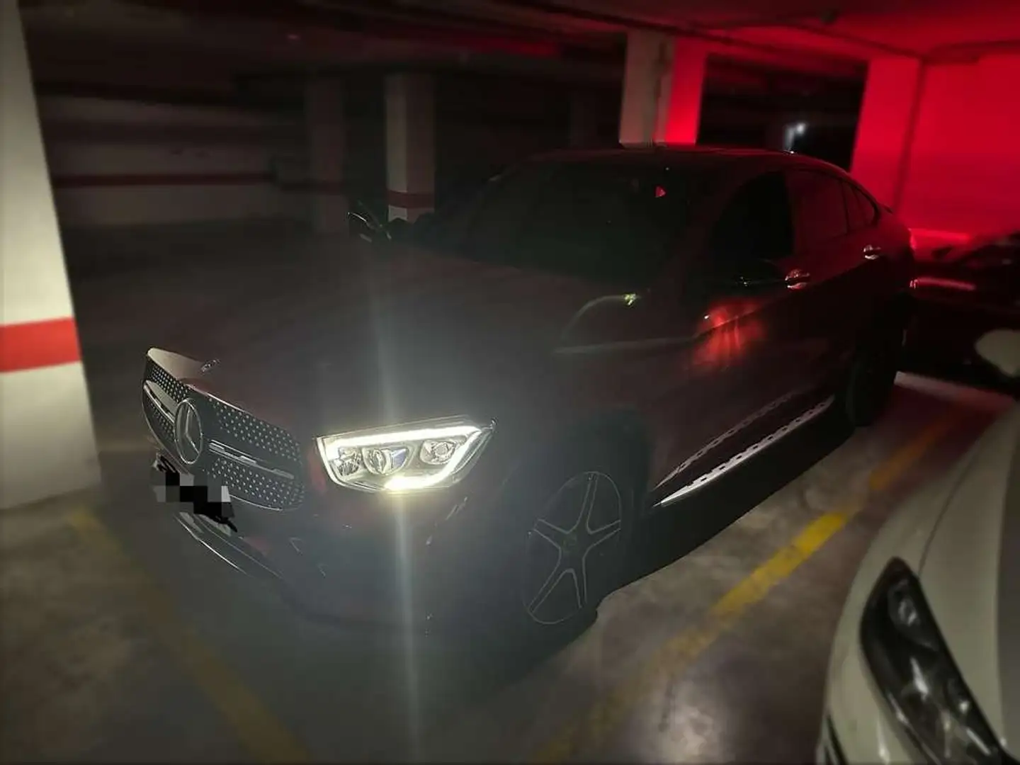 Mercedes-Benz GLC 220 d 4MATIC Rojo - 2
