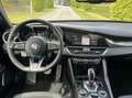 Alfa Romeo Giulia 2.0 T Veloce Ti Q4 UNIEK!!! extreem mooi!! Zwart - thumbnail 31