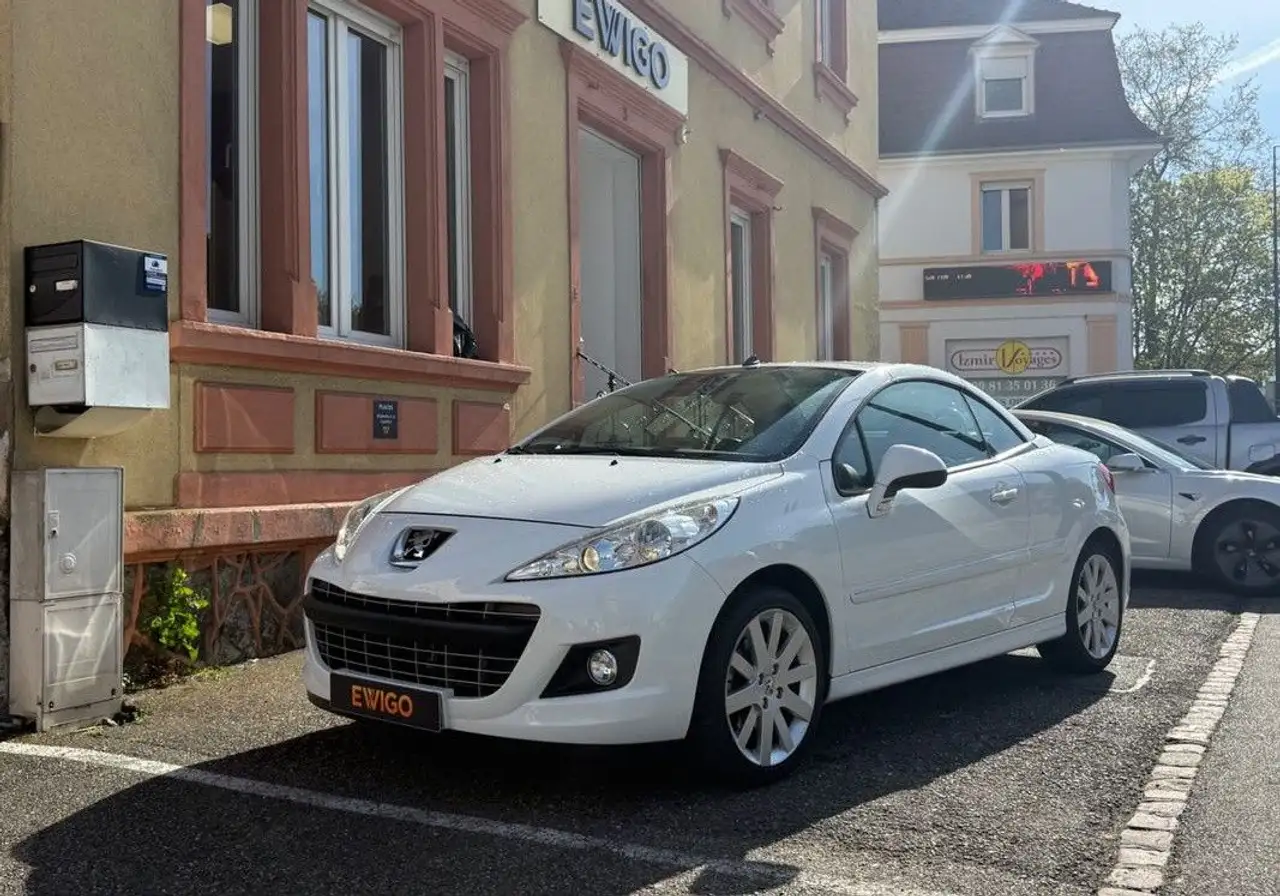 Peugeot 207 1.6 vti 120 feline garantie 6 mois