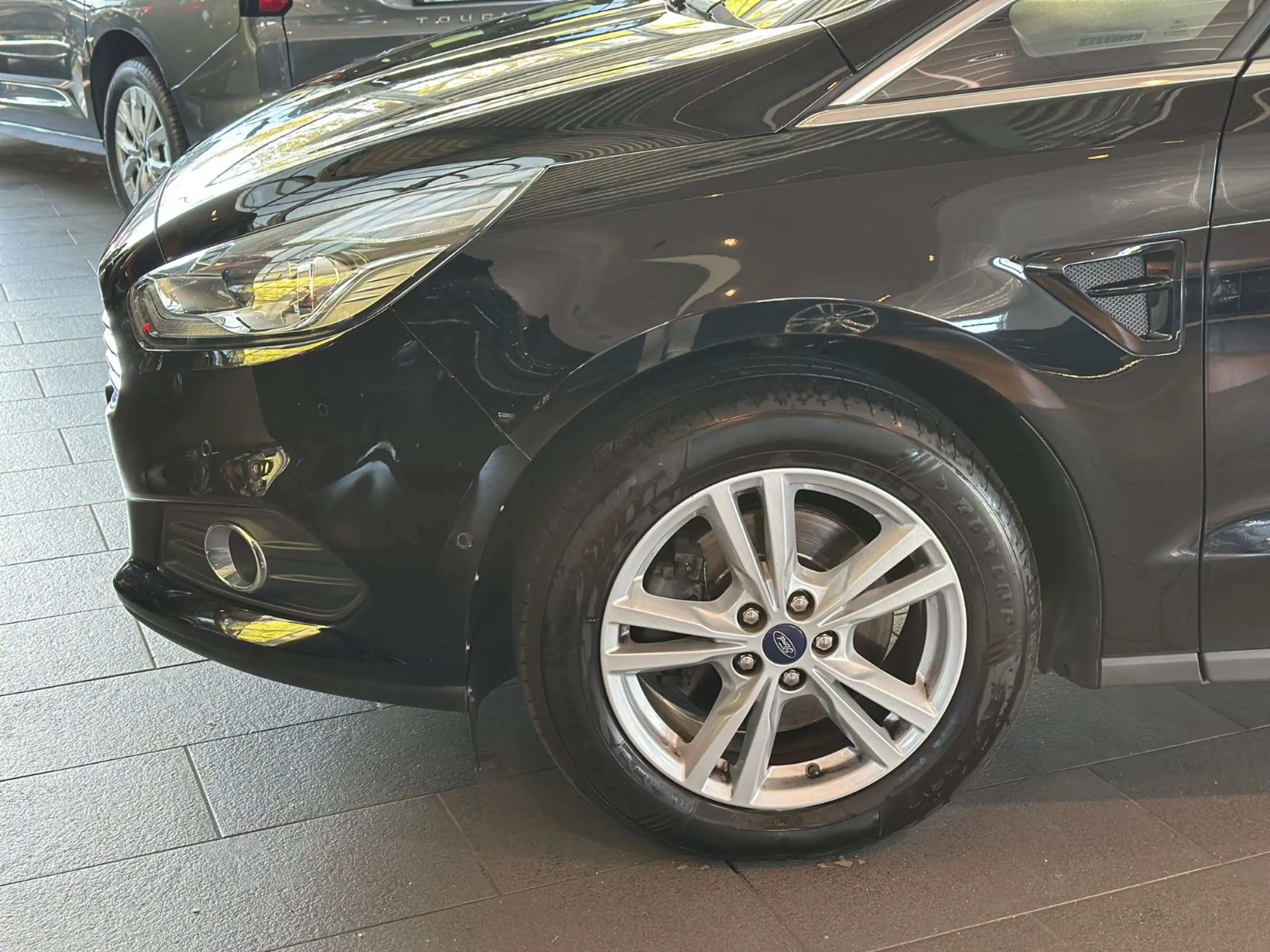 Ford S-Max S-MAX Titanium 1.5 #7-SITZER #NAVI #KAMERA #SHZ — photo 9