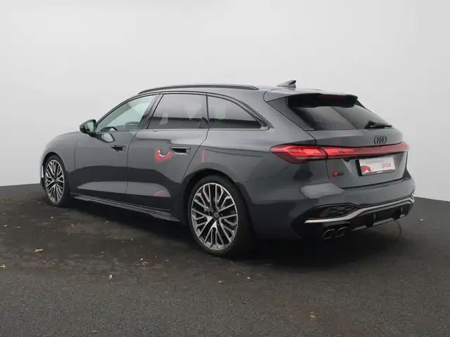 Audi A5 view 5