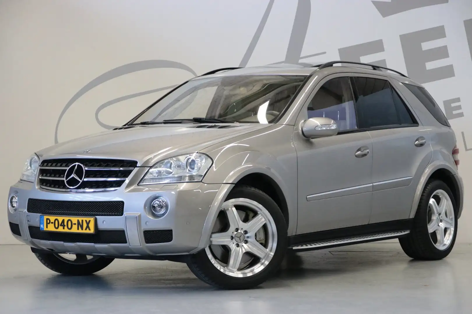Mercedes-Benz ML 63 AMG M-klasse Harman Kardon/ Schuif-kanteldak Grau - 1