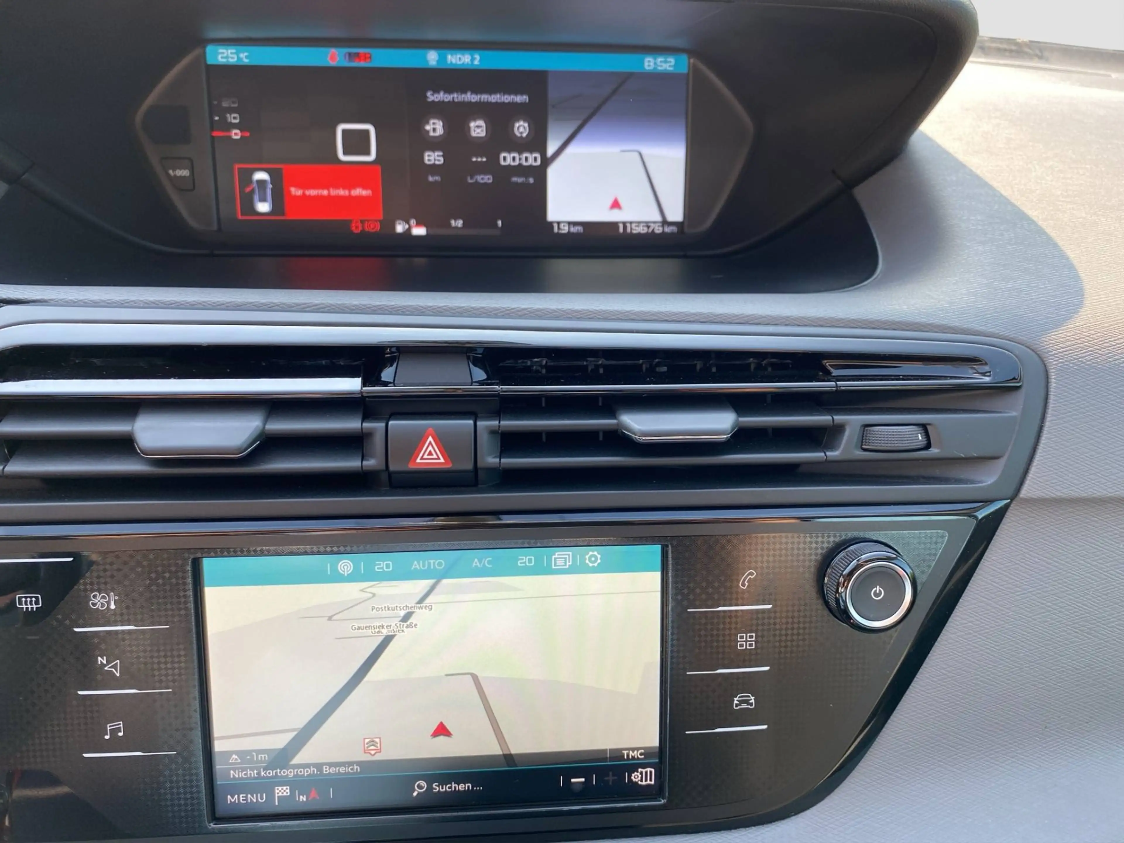 Citroen Grand C4 Picasso PT 130 Selection — photo 15
