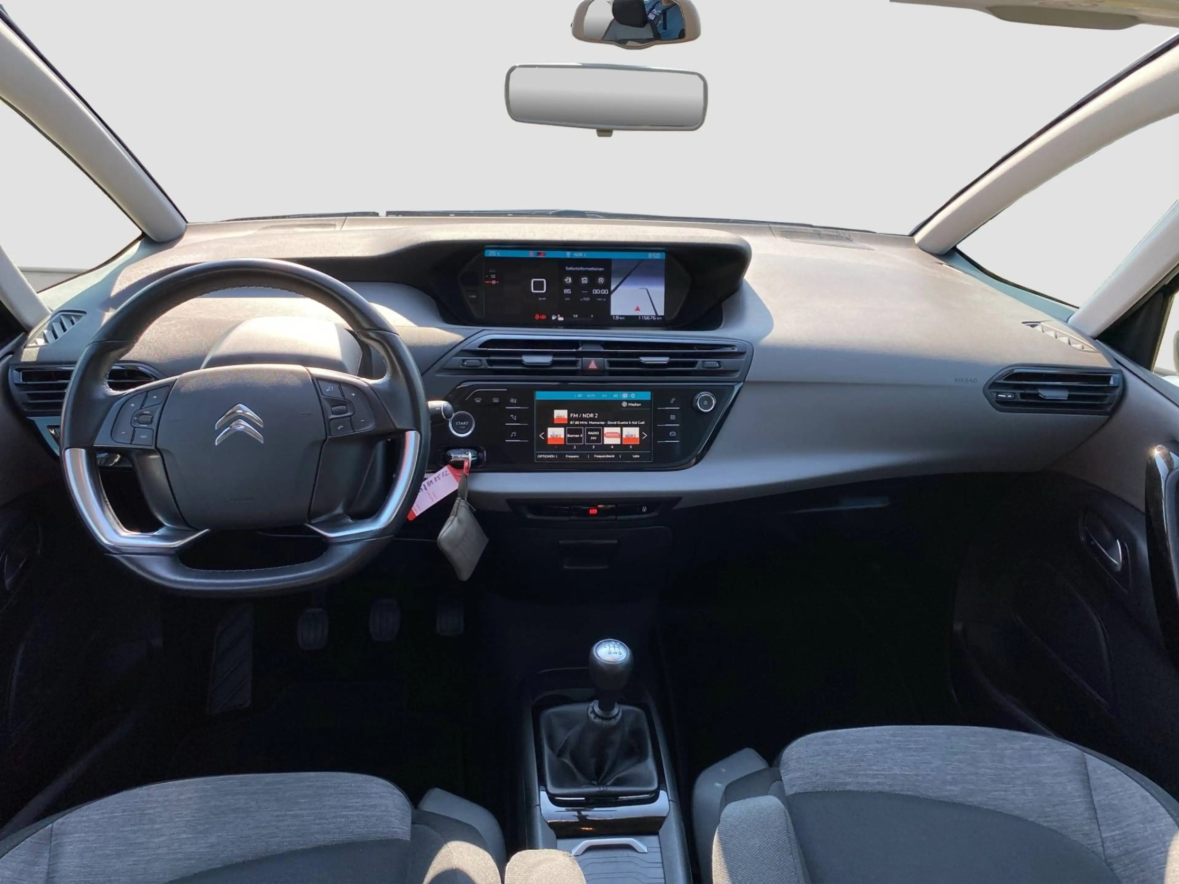 Citroen Grand C4 Picasso PT 130 Selection — photo 13