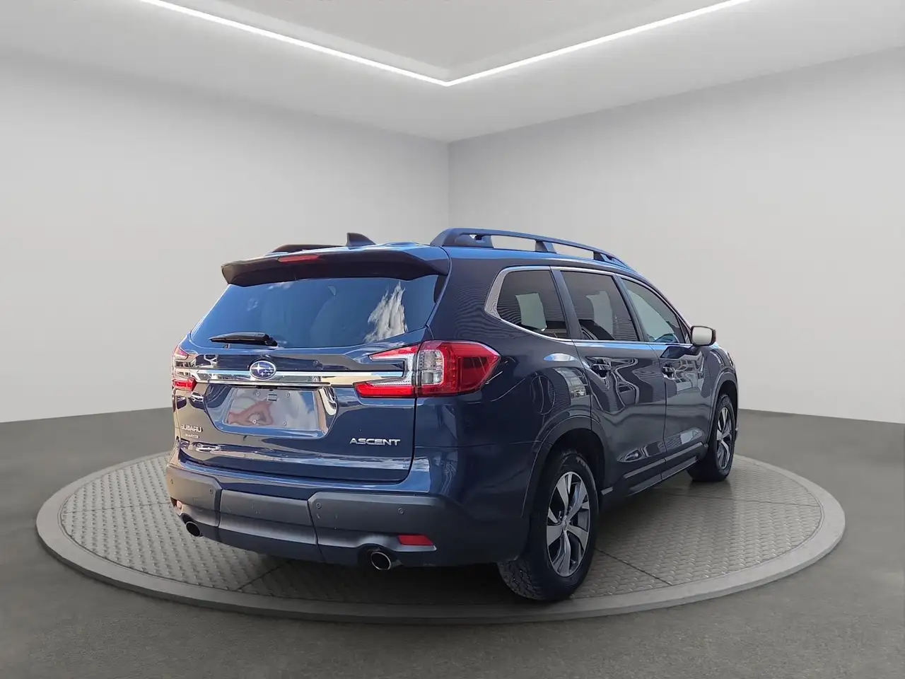 Subaru Ascent снимка Subaru Ascent