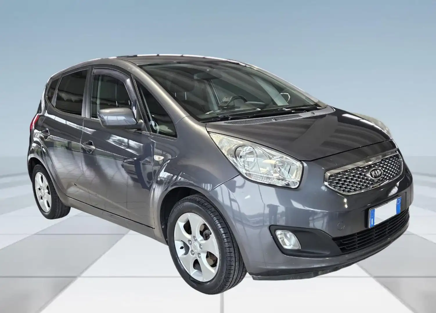 Kia Venga 1.4 CVVT LX ISG Grijs - 1