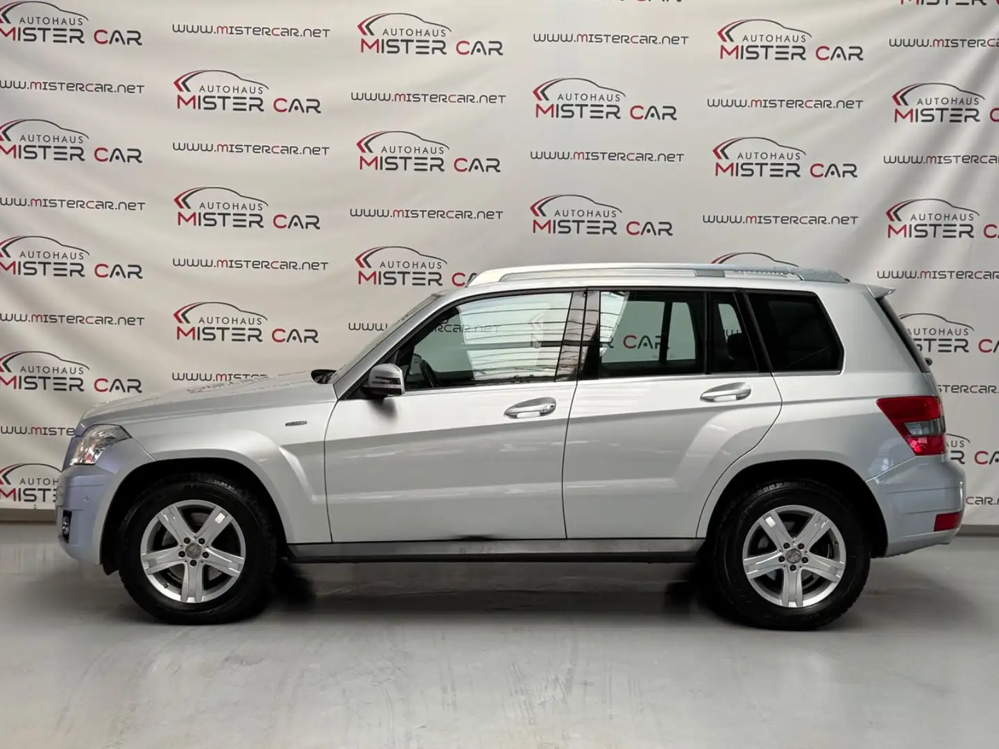 Mercedes-Benz GLK 220 CDI BE 4Matic AHK/Navi/PDC/SHZ/Tempo/ALU Silber - 2