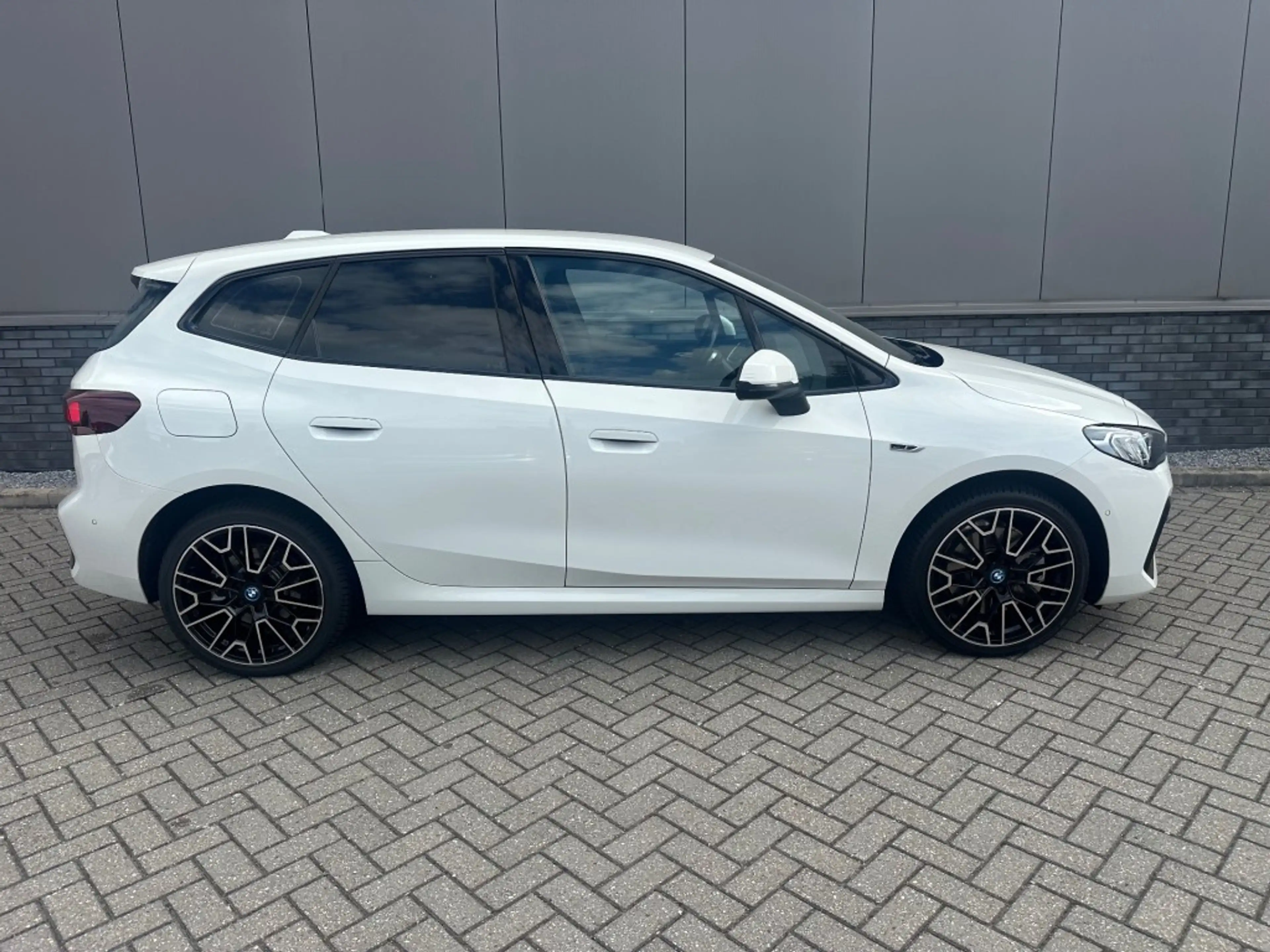 BMW 230 M-Sport 326PK plug in Ned auto — photo 4