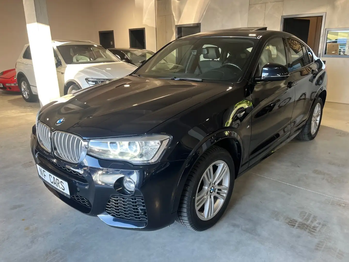 BMW X4 xDrive 35d M-Sportpaket EU6,AHK,8-fachAlu,Sch Black - 2