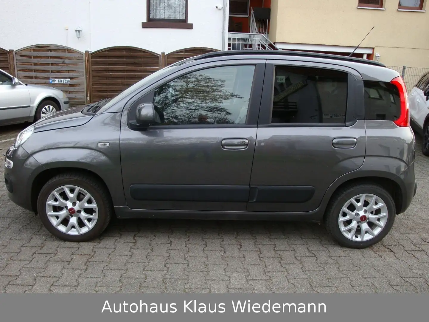 Fiat New Panda 0.9 8V TwinAir LOUNGE - 1.Hd./14 TKM Grau - 2