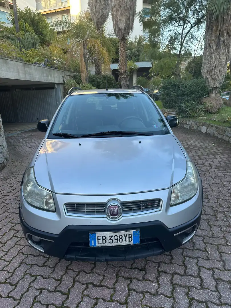 Fiat Sedici Sedici 2.0 mjt Dynamic 4x4 135cv Silber - 1