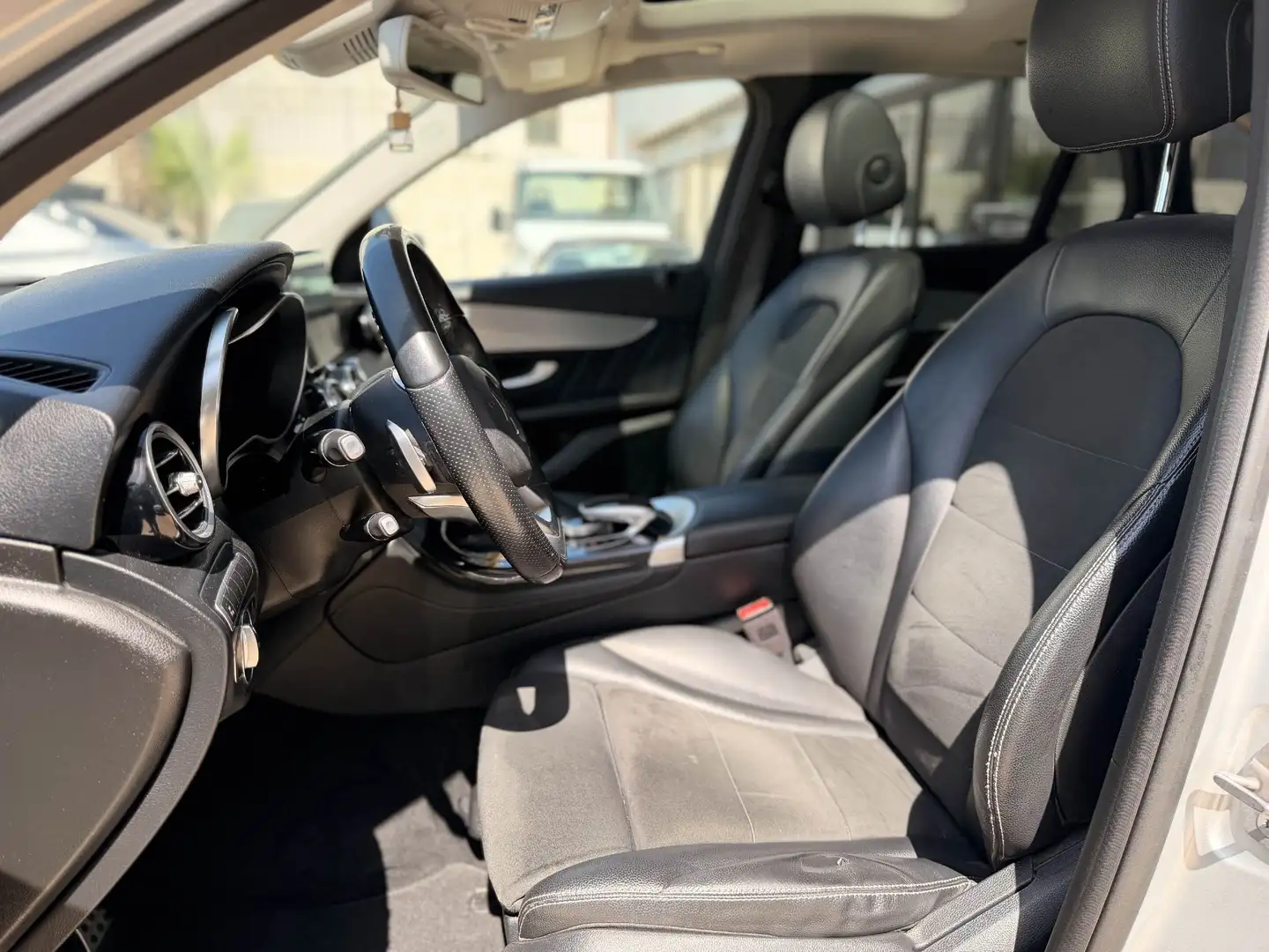 Mercedes-Benz GLC 220 D PREMIUM 4MATIC AUTO - foto 5