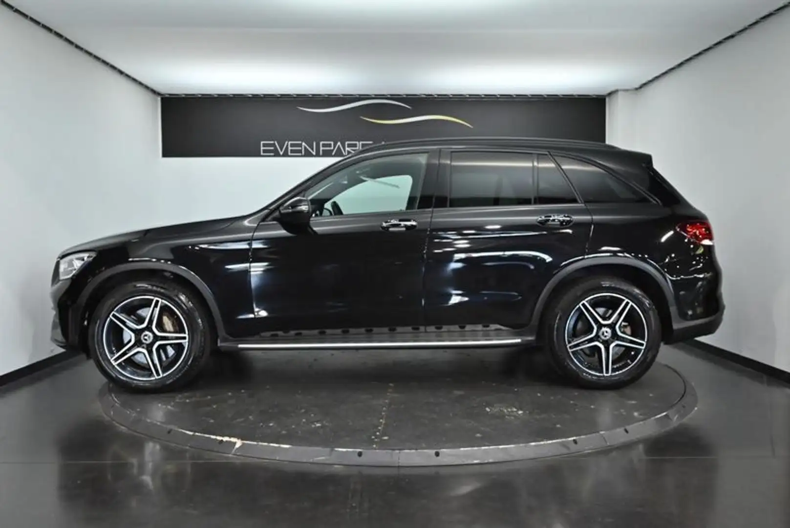 Mercedes-Benz GLC 300 300 d 9G-Tronic 4Matic AMG Line - 2
