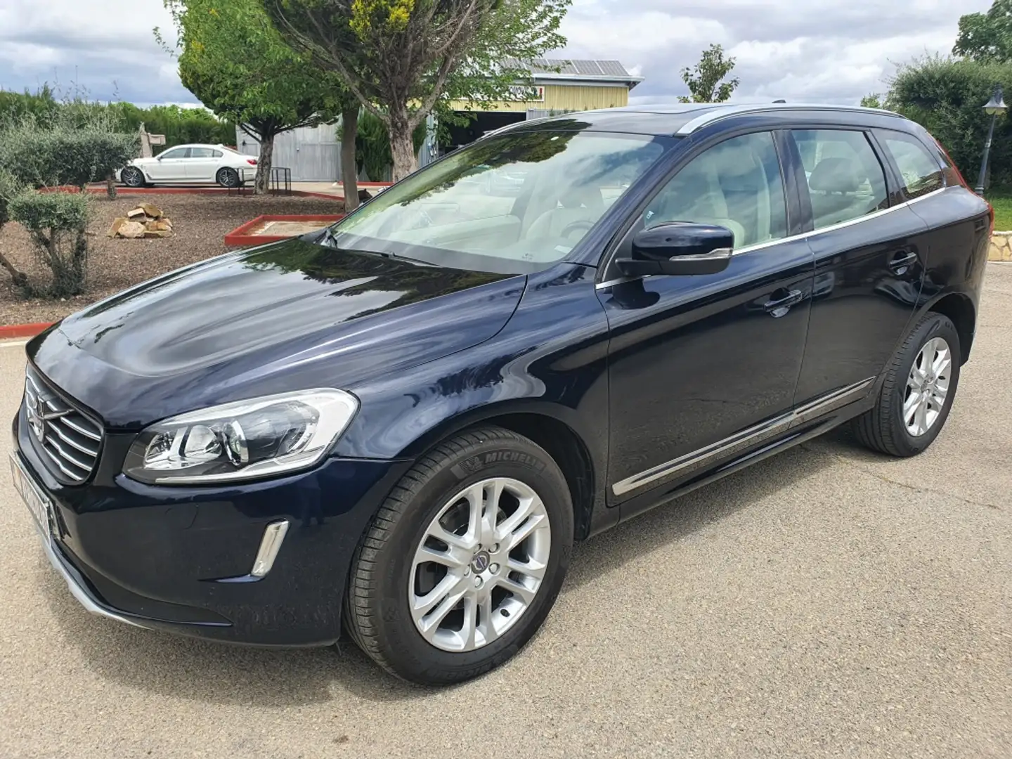 Volvo XC60 D4 Summum Aut. 190 Azul - 1