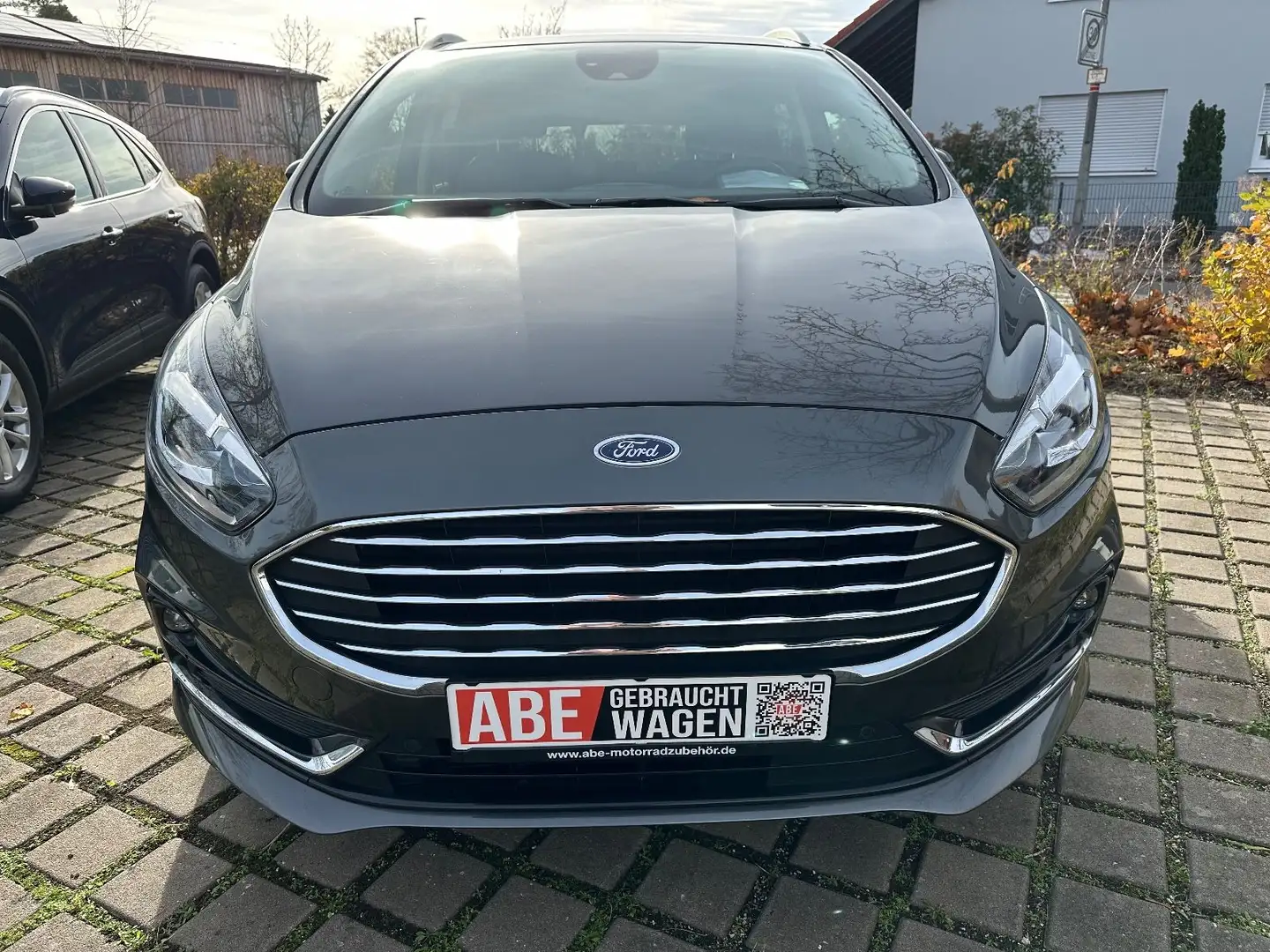 Ford S-Max Titanium AHK 7 Sitzer DAB Kamera LED - 2