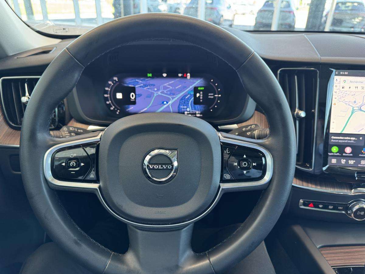 2024 Volvo XC60 T8 PHEV AWD PLUS DARK THEME TOIT PANORAMIQUE CUIR thumb 13