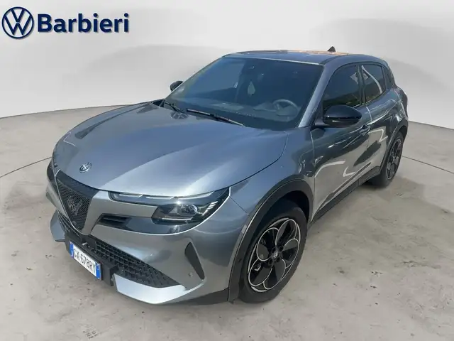 Alfa Romeo Junior 1.2 136CV Hybrid eDCT6 ibrida
