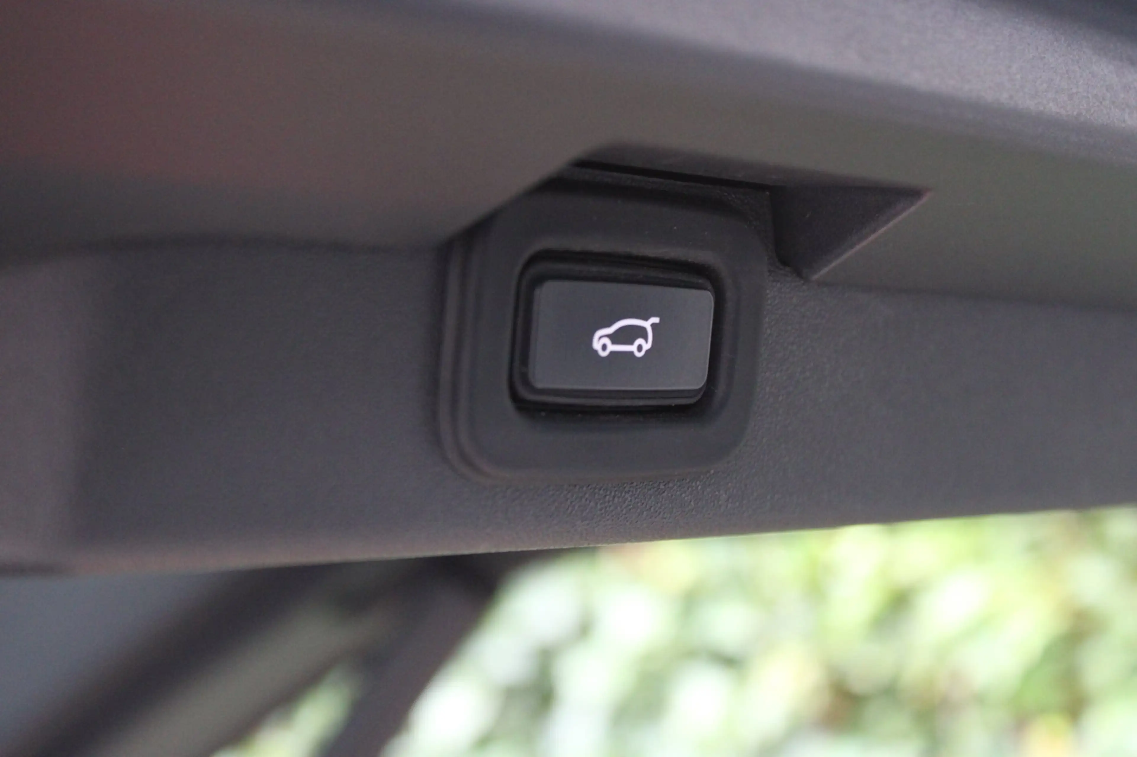 Land Rover Discovery 3.0 D300 R-Dynamic HSE | Full options | Grijs kent — photo 32