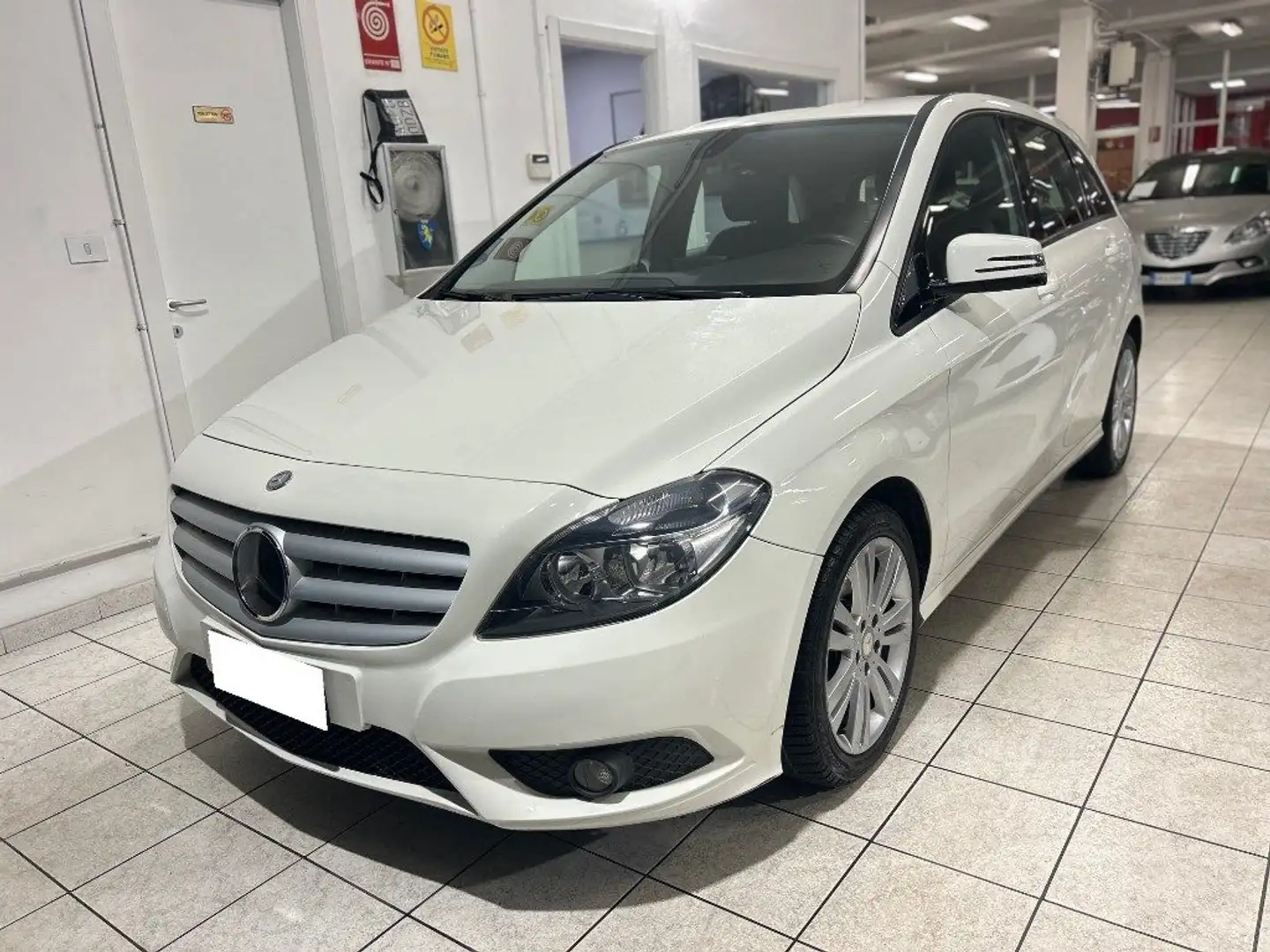 Mercedes-Benz B 180 CDI Executive Bianco - 1