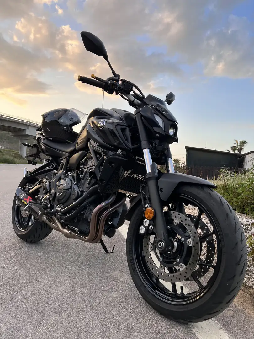 Yamaha MT-07 - 1