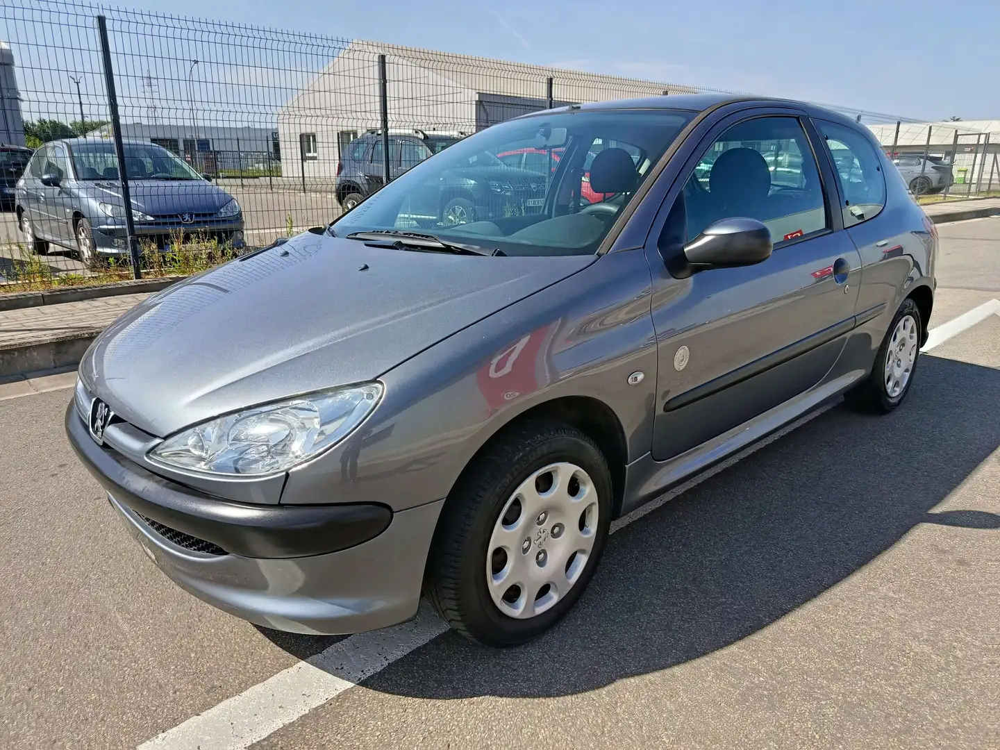 Peugeot 206 1.4 HDi Trendy Gris - 1