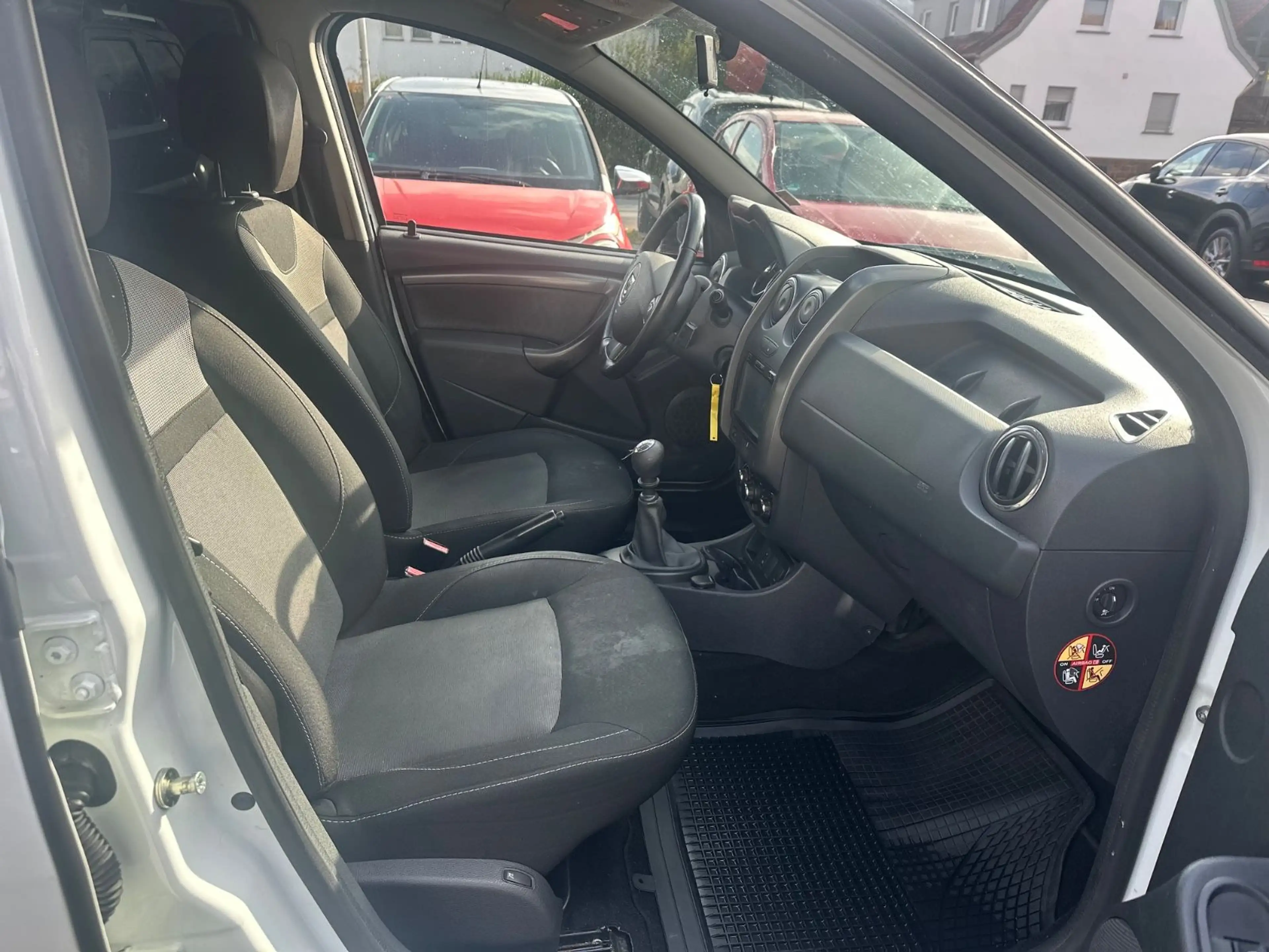 Dacia Duster I Prestige 4x2*Navi*Kamera*Sitzheizung — photo 12