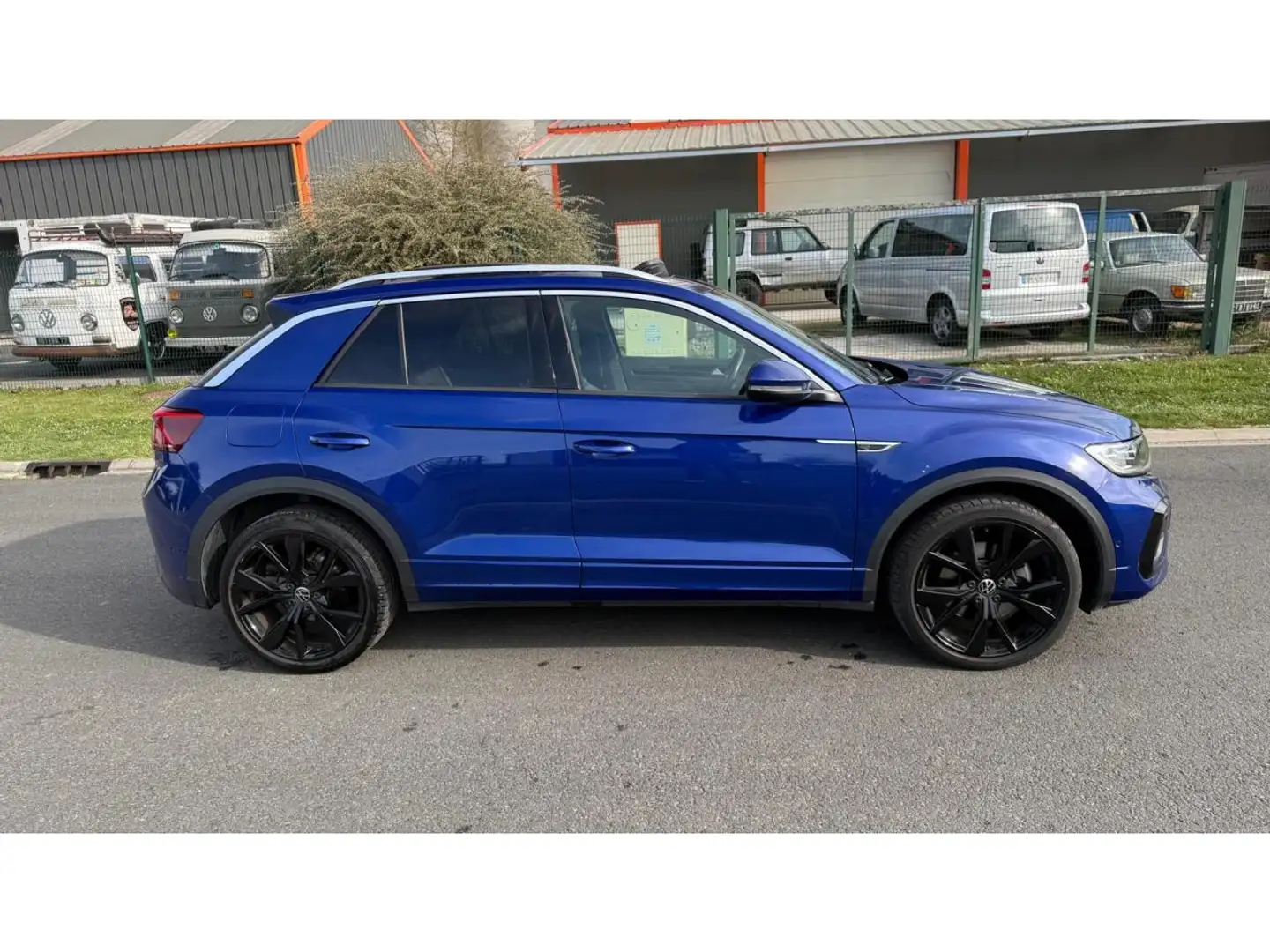 Volkswagen T-Roc 1.5 TSI 150 DSG R-Line Bleu - 2