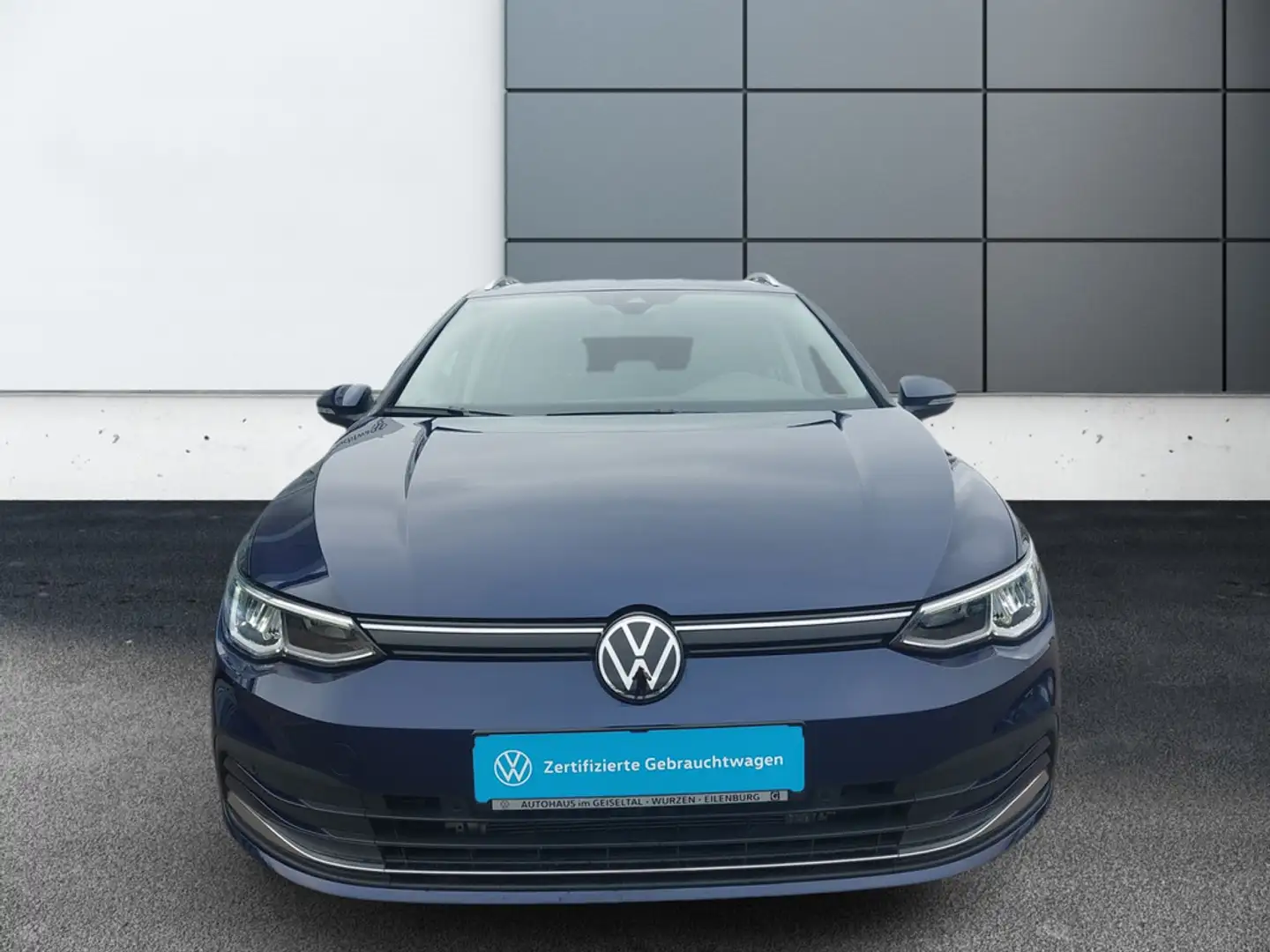 Volkswagen Golf VIII Variant 2.0 TDI Move *DSG*NAVI*DAB+*AHK*SHZ*P Blau - 2