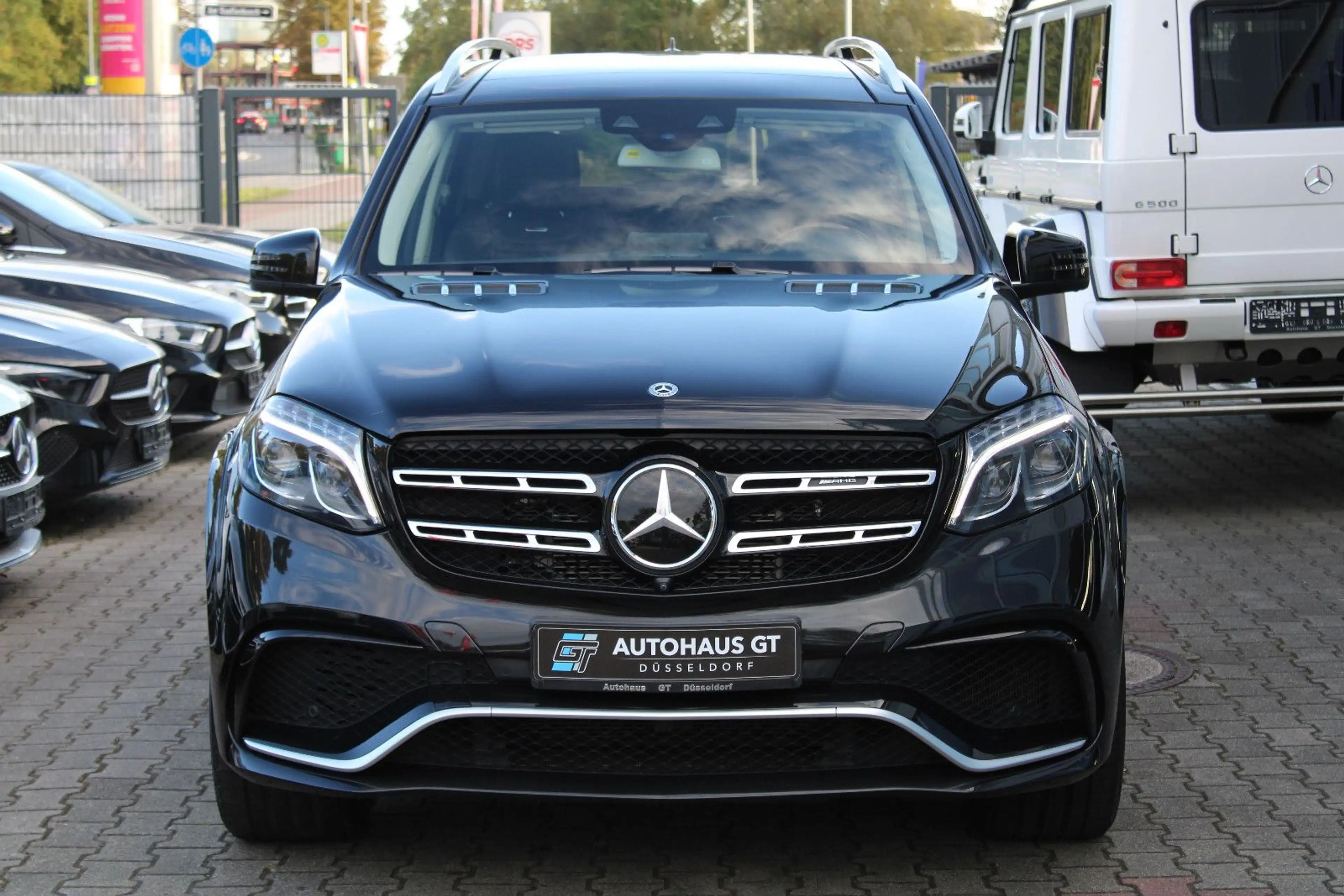 Mercedes-Benz GLS 63 AMG AMG 4M/7Sitz/Glasd/Distr/360°K/Standh/AHK — photo 5