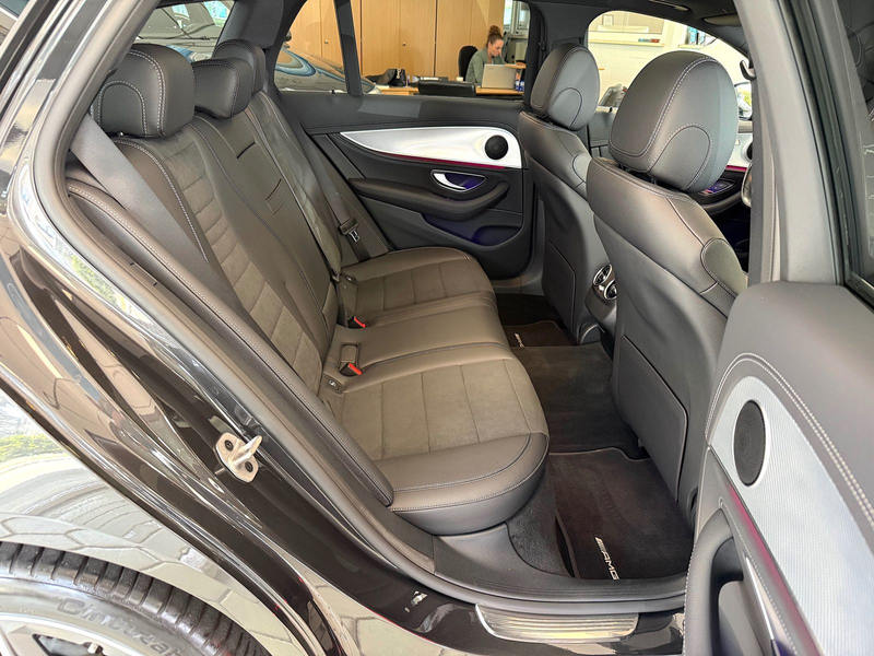 Mercedes-Benz E 300 E300 de T AMG Pano 360° MBUX LED  Garantie12.27 — photo 9