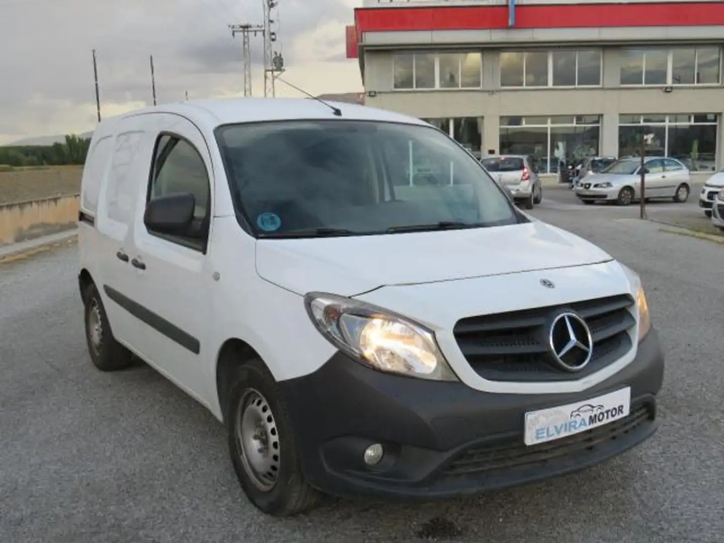 Mercedes-Benz Citan N1 1.5 CDI 90CV FURGON CERRADO Blanc - 2