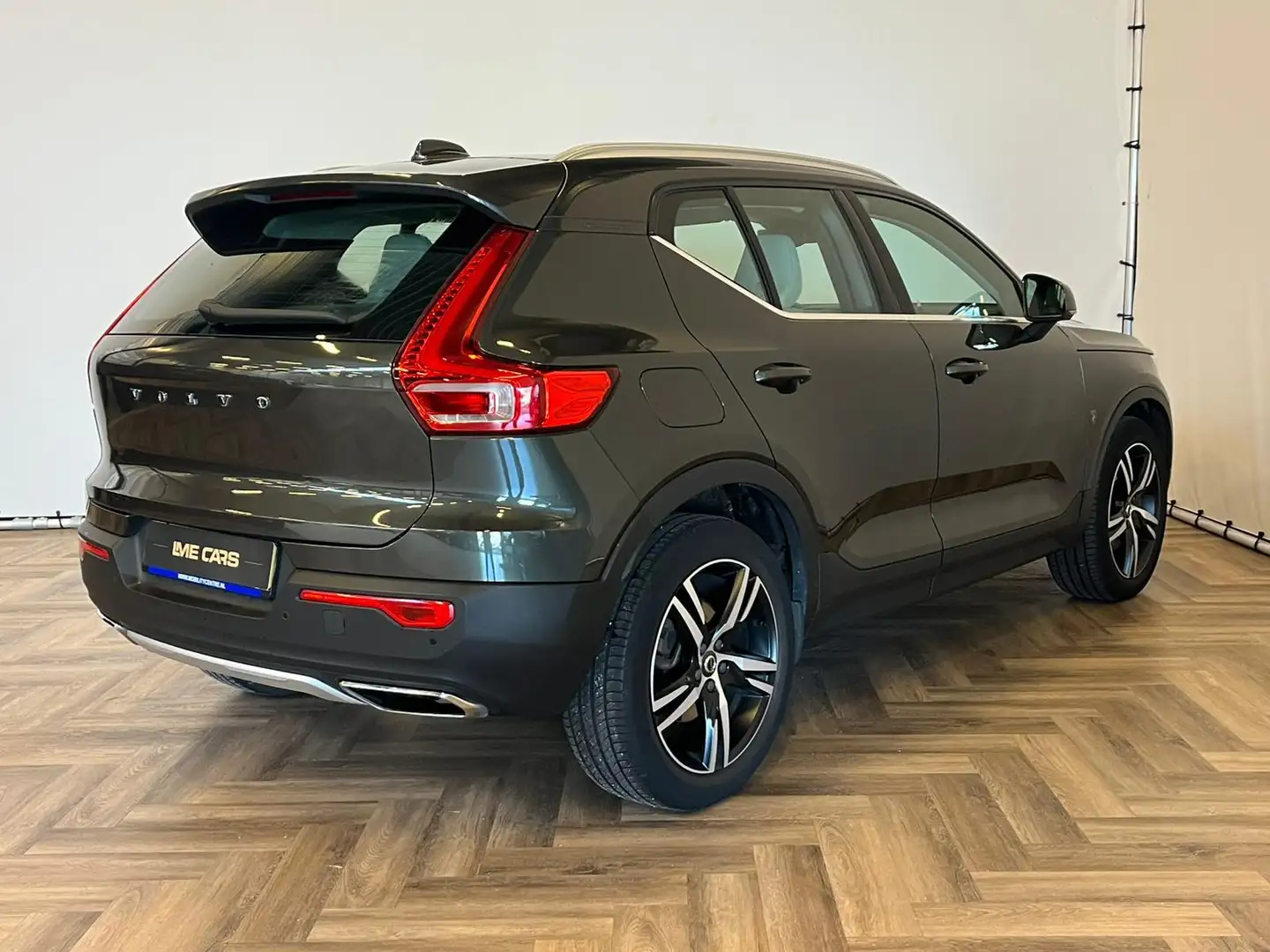 Volvo XC40 2.0 T4 Inscription|NAP|INRUIL MOGELIJK Grau - 2