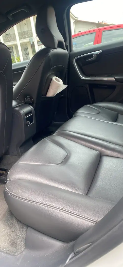 Volvo V60 D6 Plug-In-Hybrid AWD Geartronic Pure Limited - 1