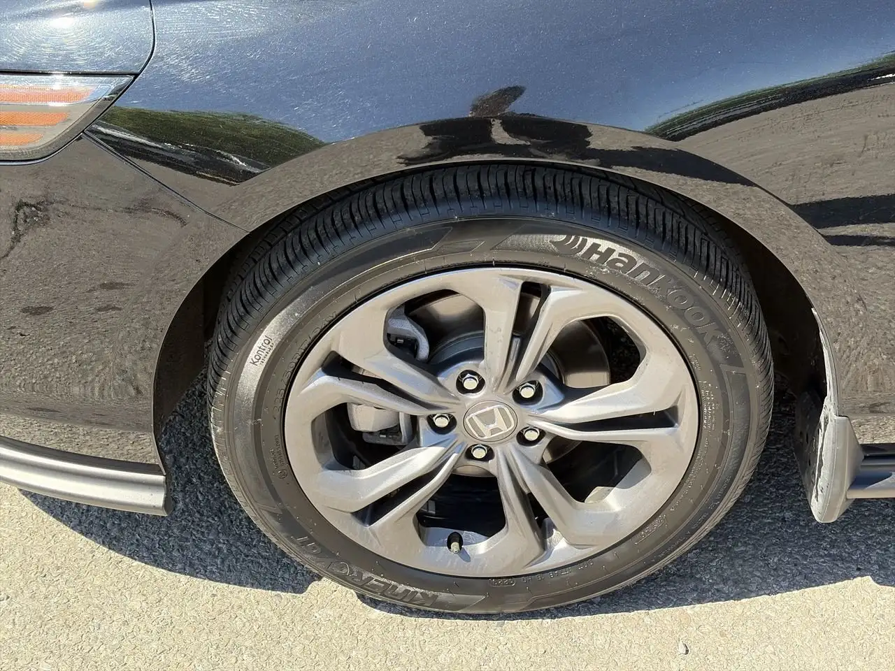 Honda Accord снимка Honda Accord