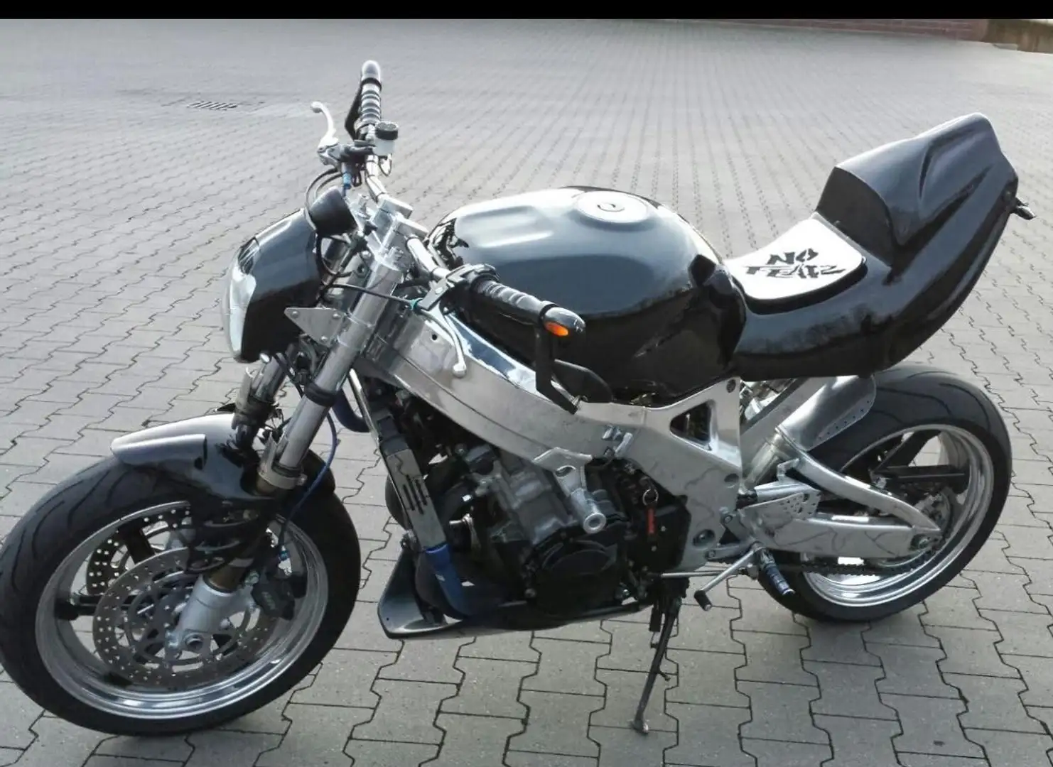 Honda CBR 900 900 RR Fireblade (SC28) Negru - 1