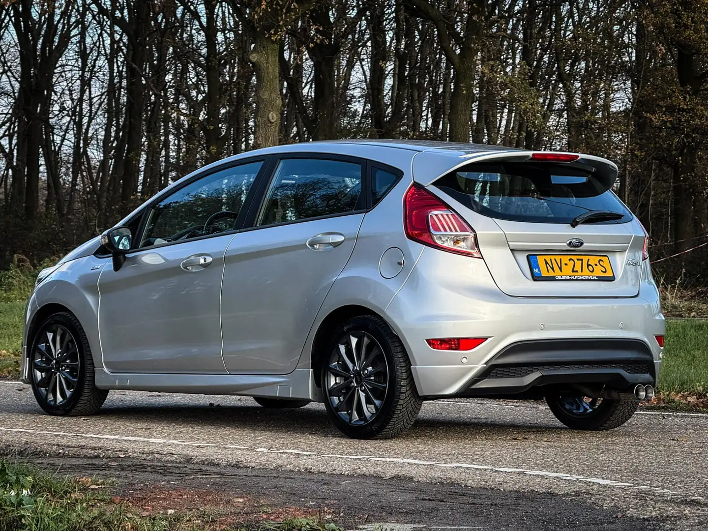 Ford Fiesta 1.0 EcoBoost ST-Line | Org. NL! | Dealer ond. | Cl Grijs - 2