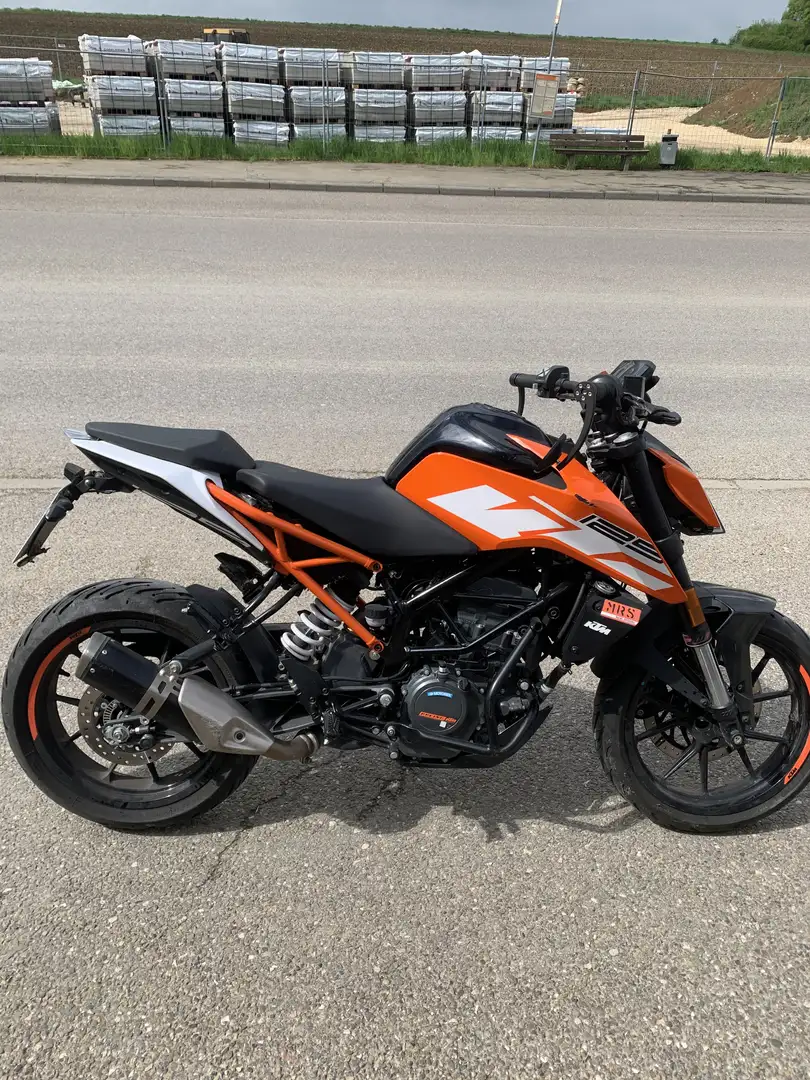 KTM 125 Duke Modelljahr 2020 - TÜV neu Portocaliu - 2