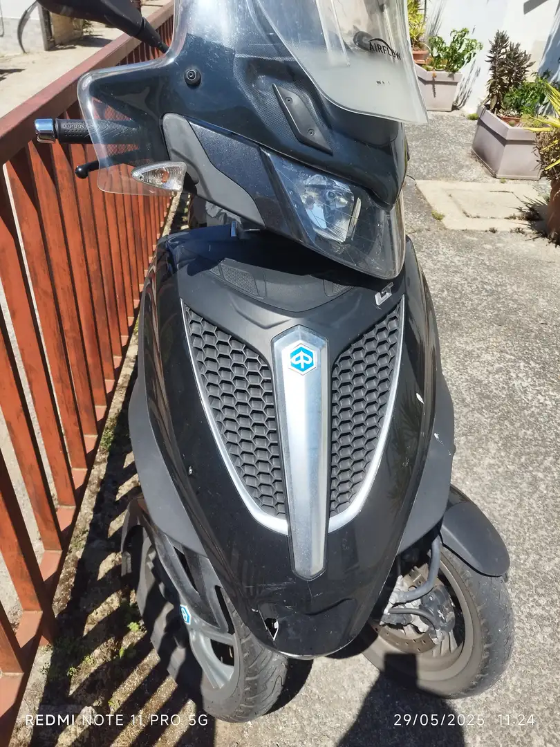 Piaggio MP3 YOURBAN Negro - 1