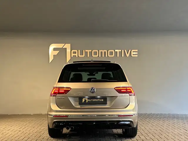 Volkswagen Tiguan view 11