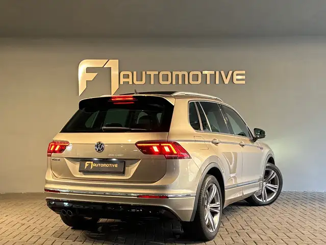 Volkswagen Tiguan view 3