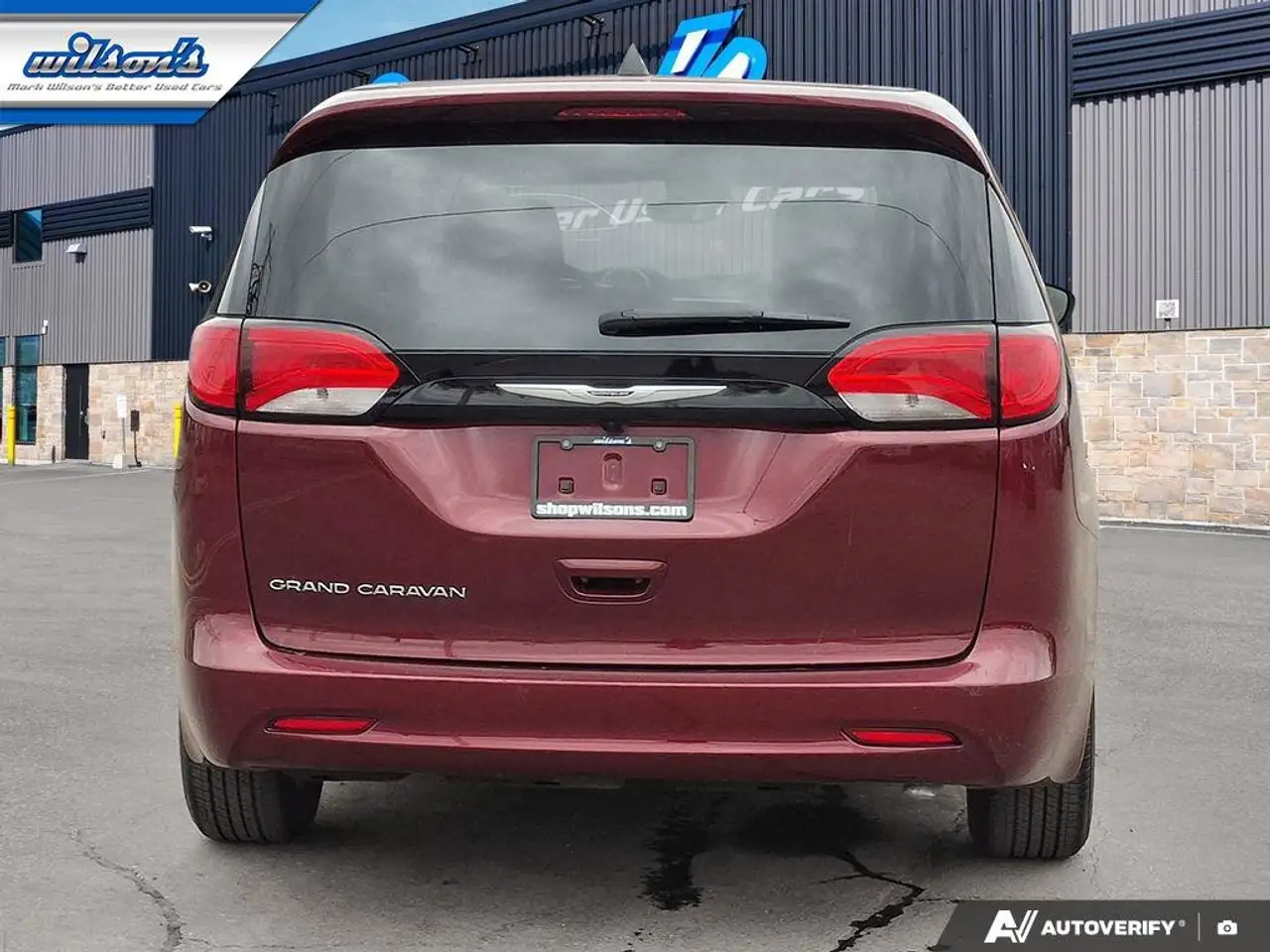 Chrysler Grand Caravan снимка Chrysler Grand Caravan