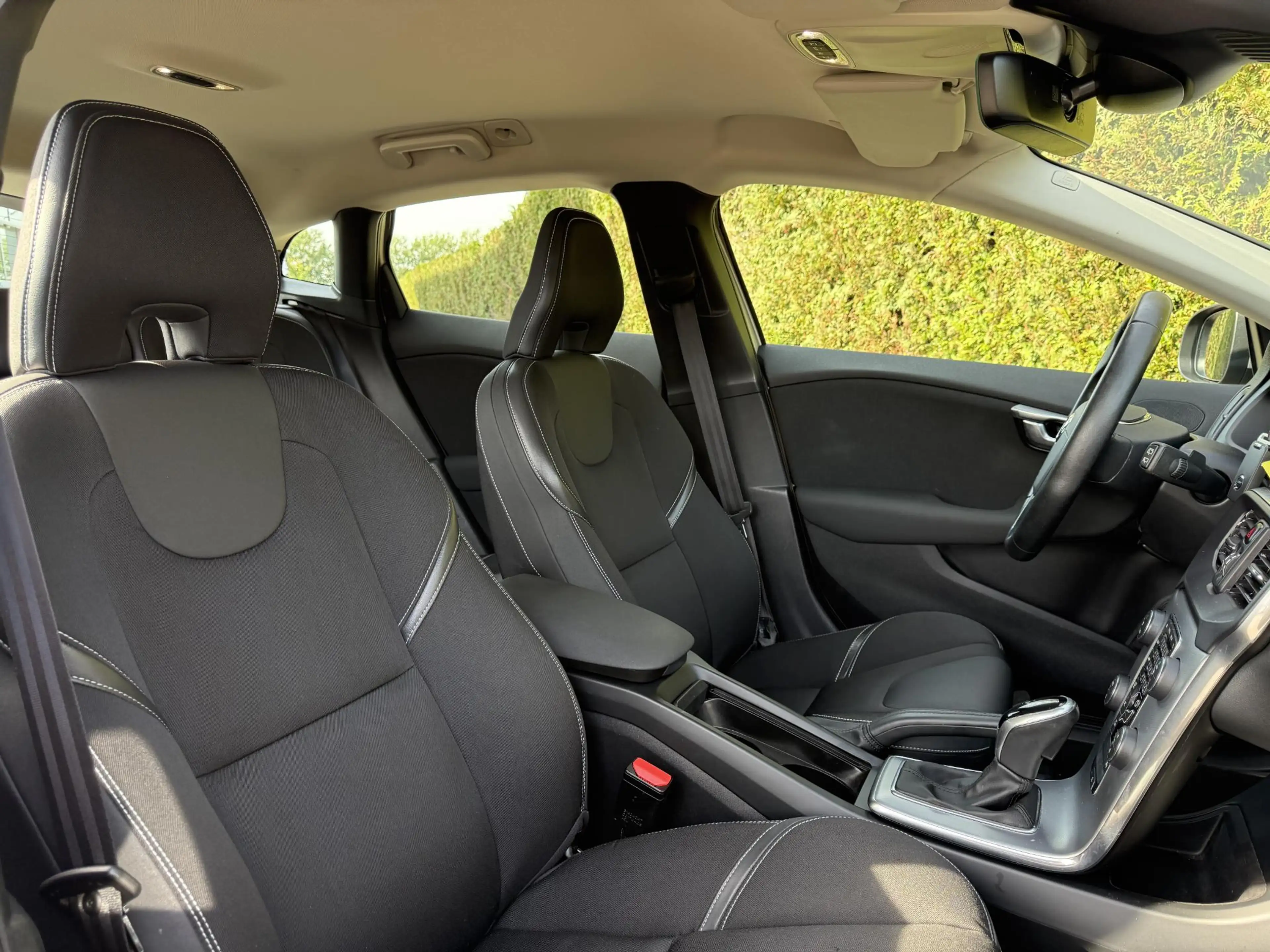 Volvo V40 T2 Nordic+ RTI Automaat — photo 10