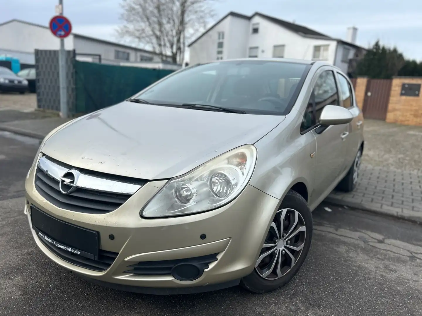Opel Corsa D Cosmo* TÜV NEU* 1,4 Motor Gold - 1