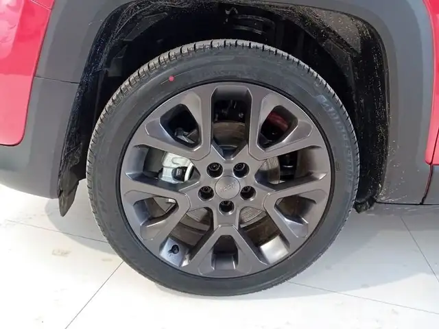 Jeep Renegade view 8