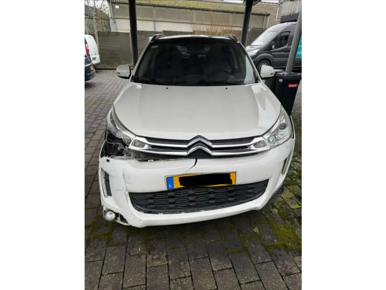 Citroen C4 Aircross 1.6Hdi 84kw-AWD-6Gang-Pano-Navi-Kam-Keyl