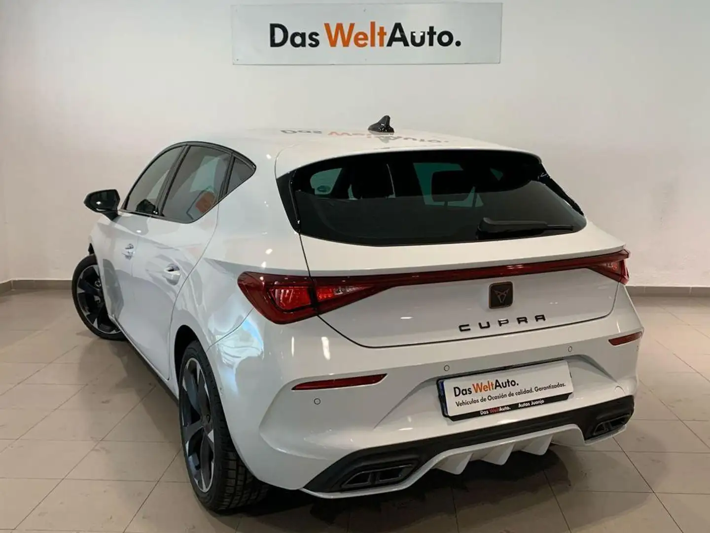 CUPRA Leon 1.5 eTSI 110 DSG Blanc - 2