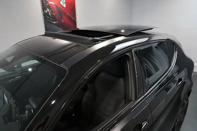 Alfa Romeo Tonale 1.5 175PS Ibrida FWD VELOCE MY26 Ansicht 27